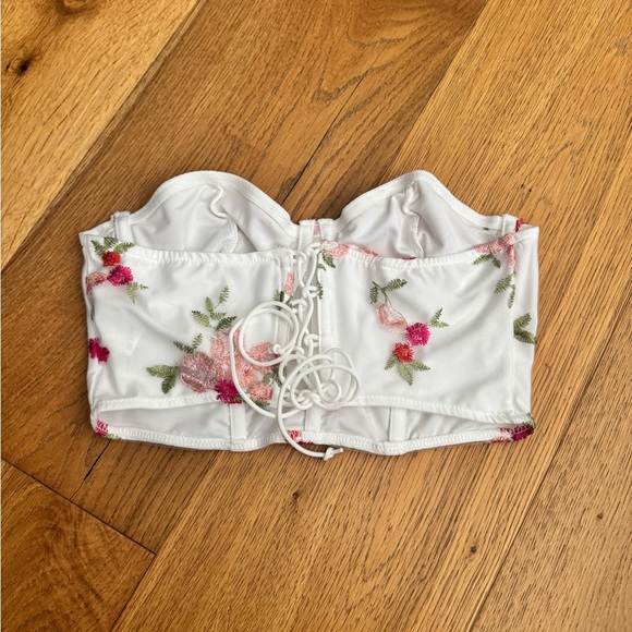 Embroidered Women's Tops Set - Picture 7 of 7